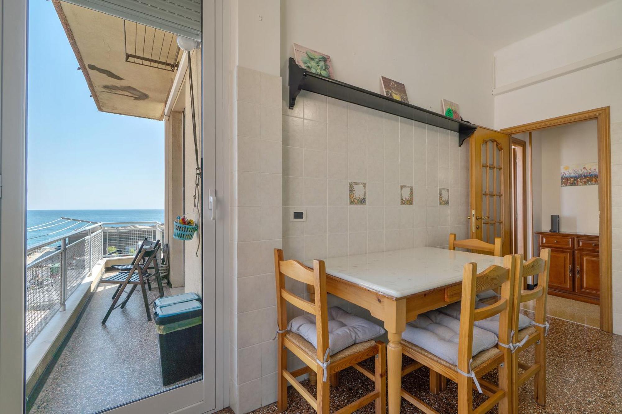 Apartment Casa Fronte Mare *